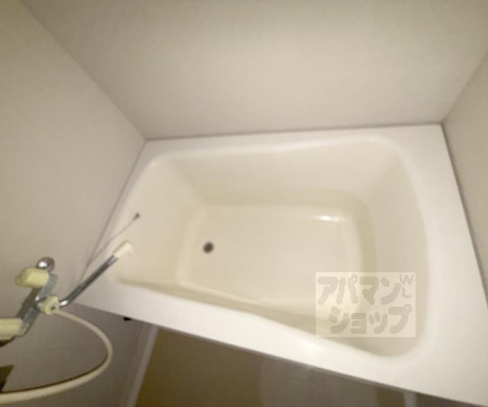 【レナジア西京極】間取