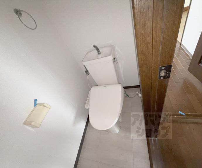 【レナジア西京極】間取