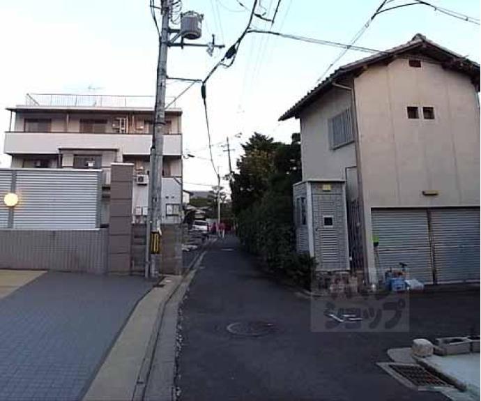 【メイプル等持院】間取