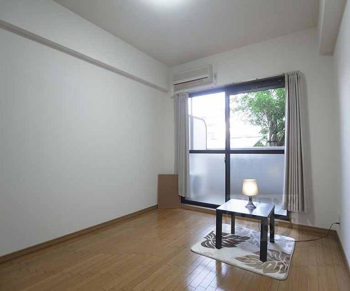 【メイプル等持院】間取