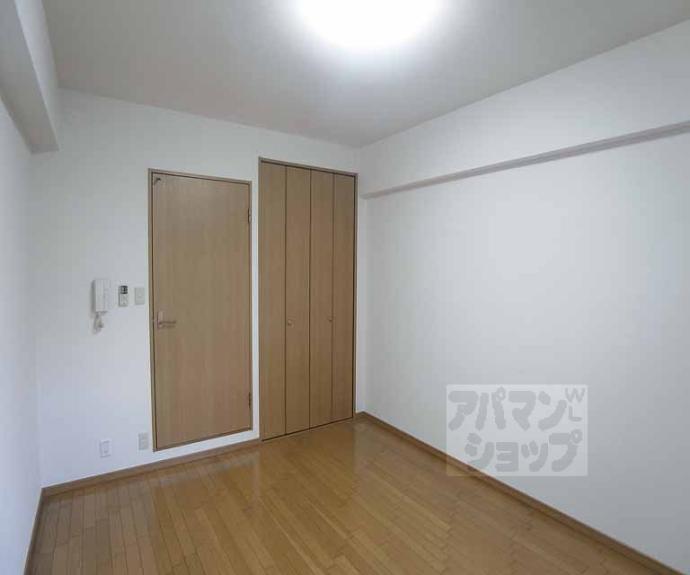 【メイプル等持院】間取