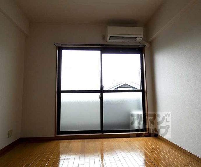 【メイプル等持院】間取