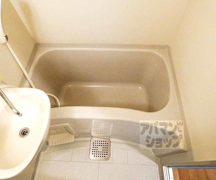 【メイプル等持院】間取