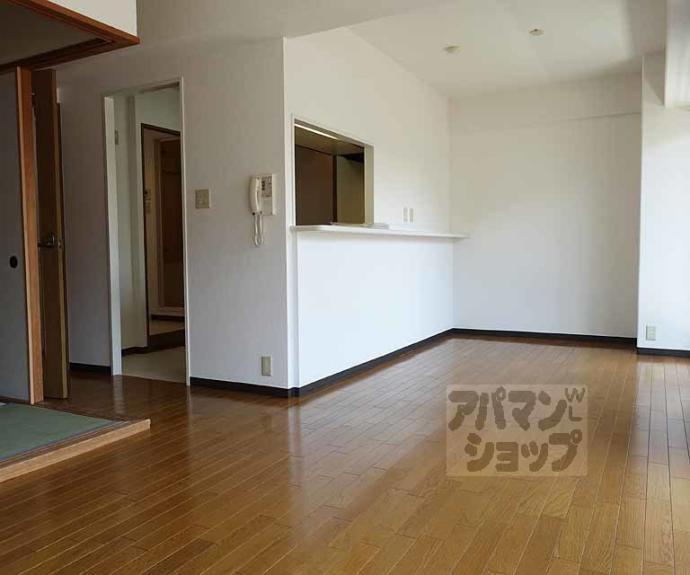 【ラフィネ西京極】間取