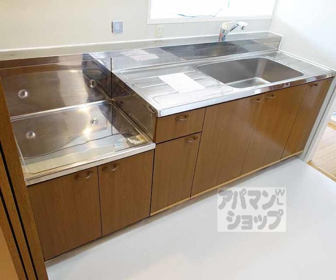 【ラフィネ西京極】間取