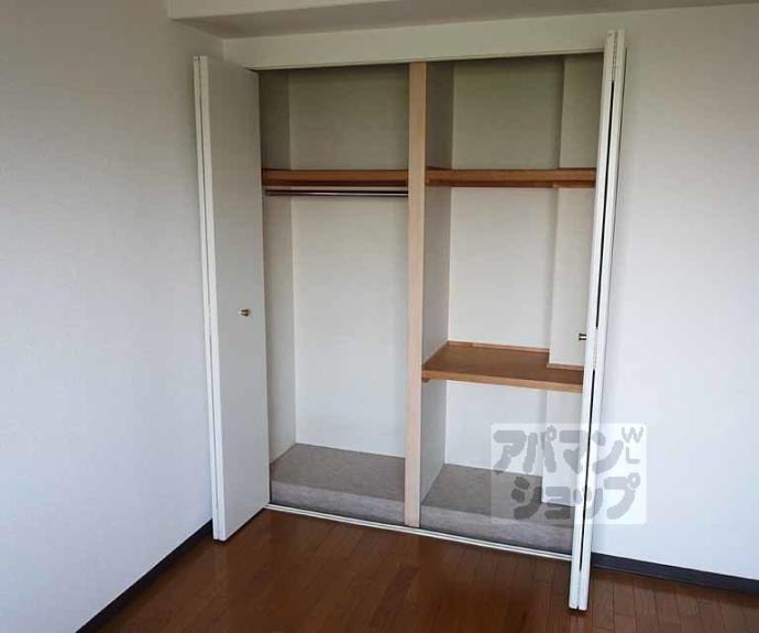 【ラフィネ西京極】間取