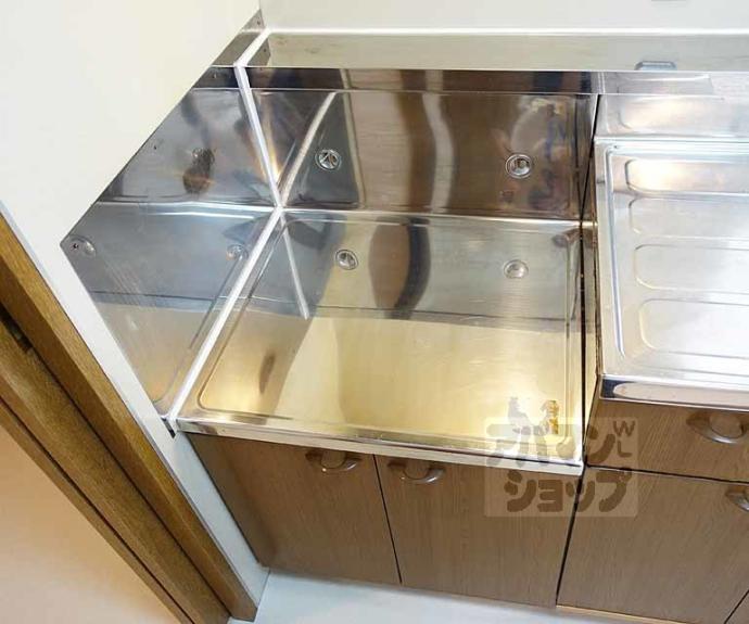 【ラフィネ西京極】間取