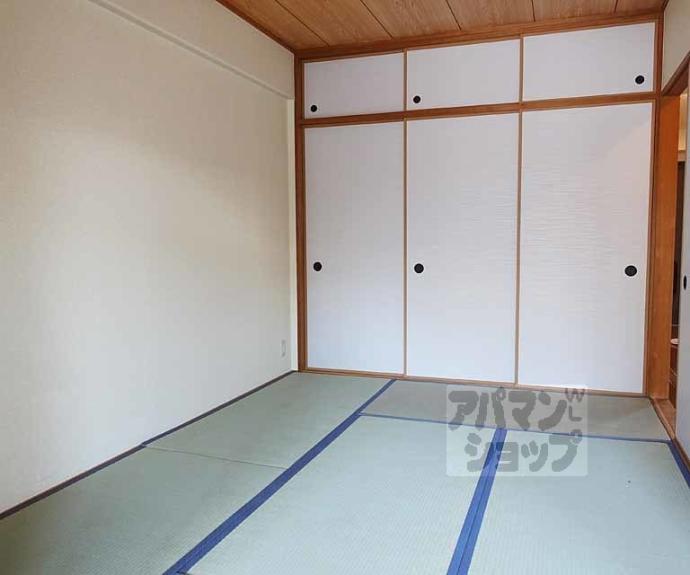 【ラフィネ西京極】間取