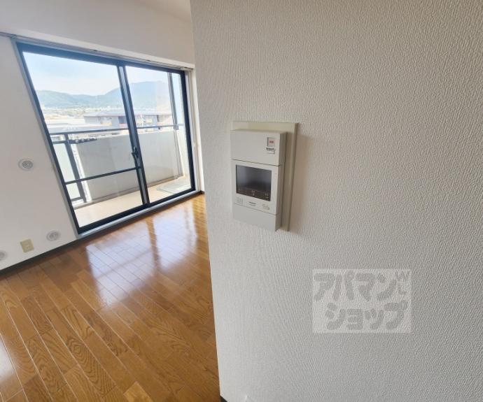 【グランドゥール太秦】間取