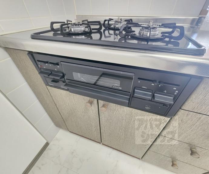 【グランドゥール太秦】間取