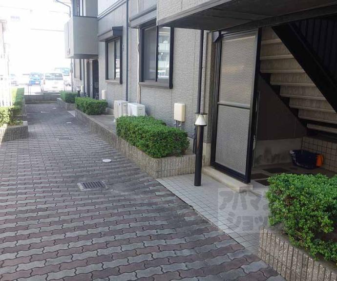 【ハイカムール塔南】間取