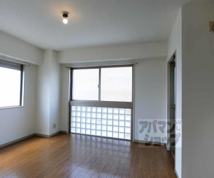 【グラン・フォルム西院】間取