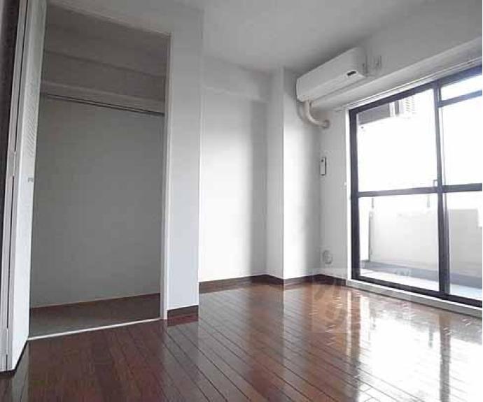 【ライオンズマンション五条大宮第２】間取