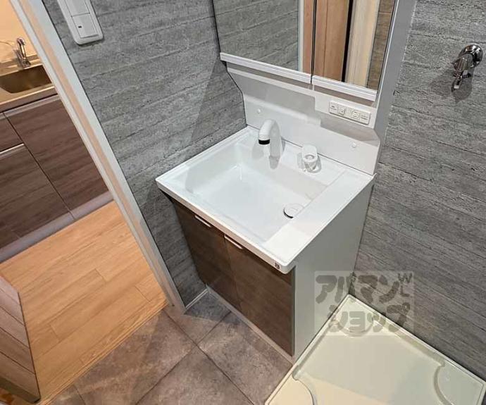 【プランドール寺之内】間取