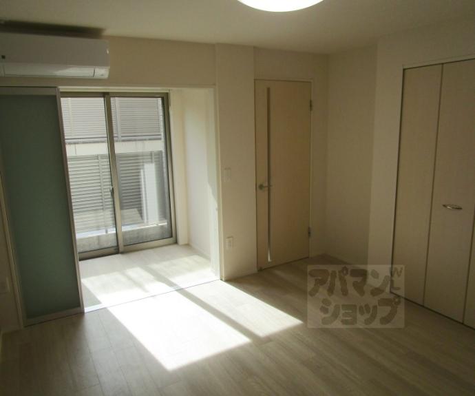 【セレニティ宮野和】間取