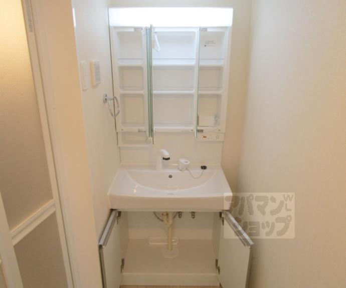 【セレニティ宮野和】間取