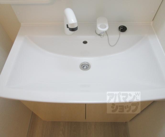 【セレニティ宮野和】間取