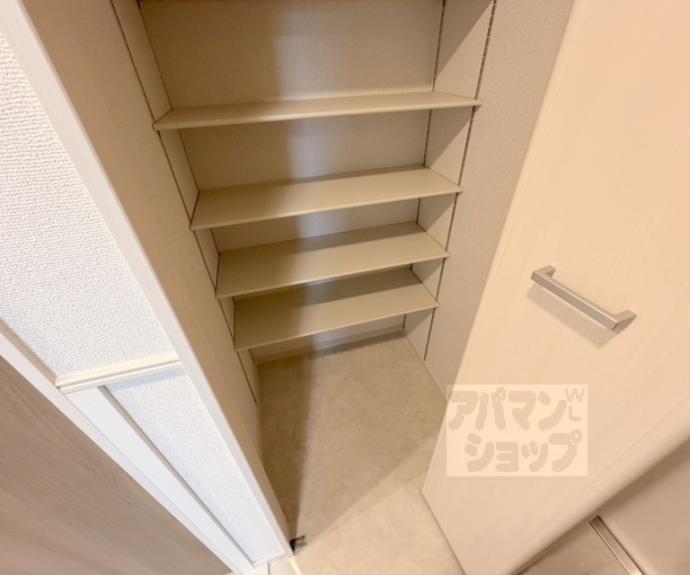 【アーバンコート堀川西】間取