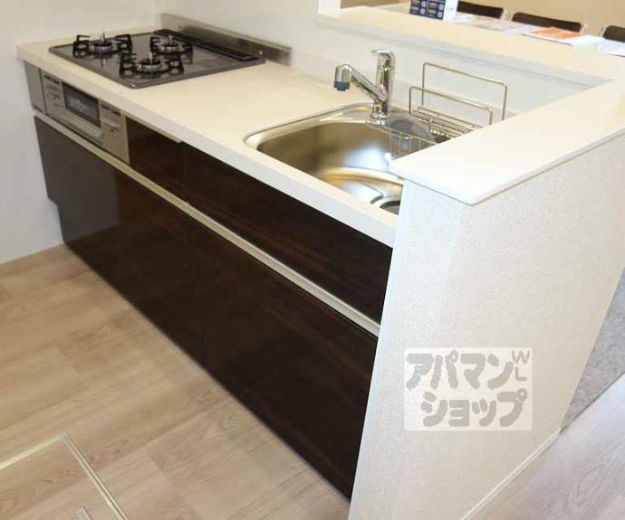 【ＴＯＲＩＳＩＡ殿城】間取