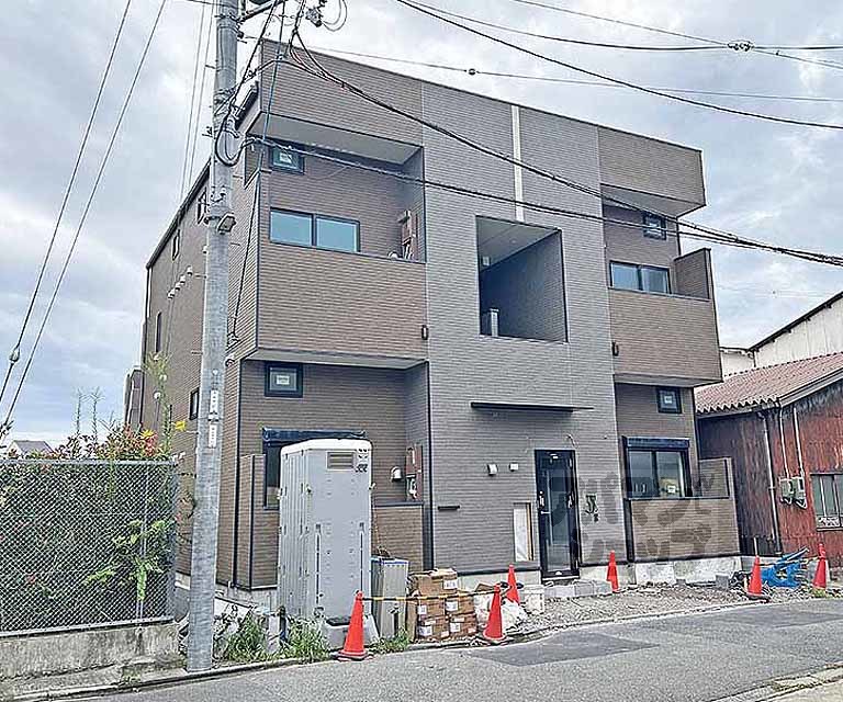 ハーモニーテラス稲荷悠苑