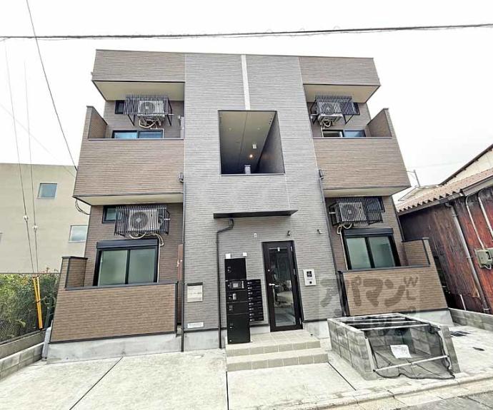 【ハーモニーテラス稲荷悠苑】間取