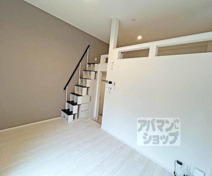 【ハーモニーテラス稲荷悠苑】間取