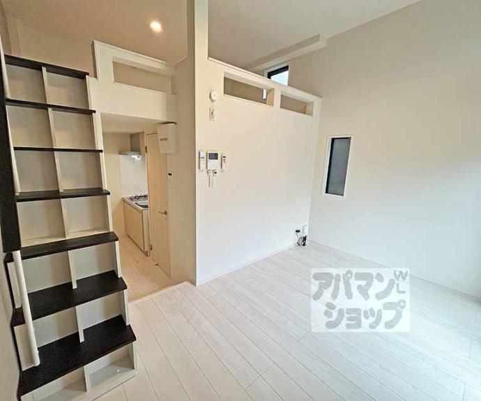 【ハーモニーテラス稲荷悠苑】間取