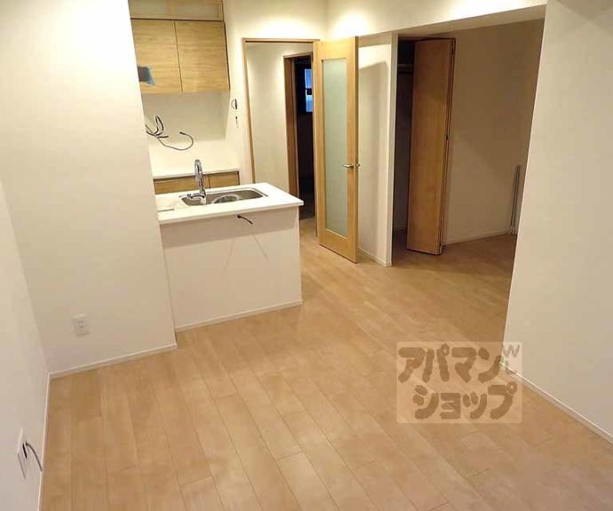 【STANDZ京都二条】間取