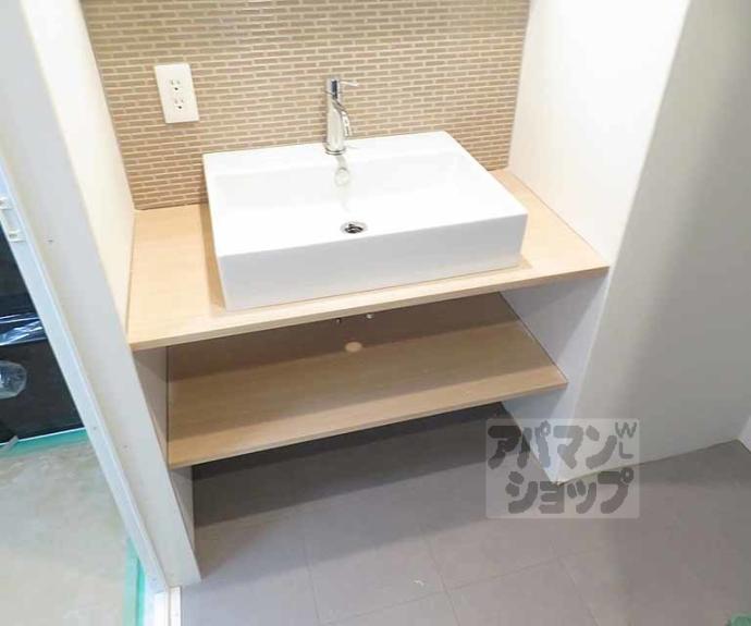 【ＳＴＡＮＤＺ京都二条】間取