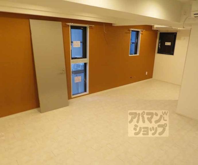 【STANDZ京都二条】間取