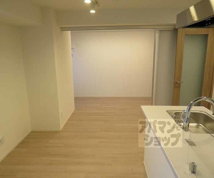 【ＳＴＡＮＤＺ京都二条】間取