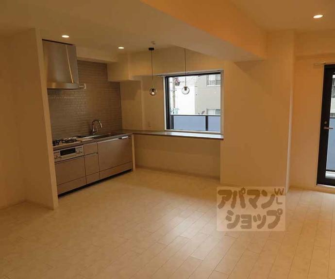 【ＳＴＡＮＤＺ京都二条】間取