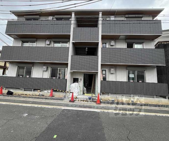 【エンラージ西院】間取