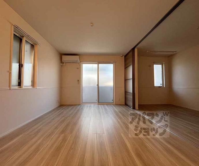 【エンラージ西院】間取