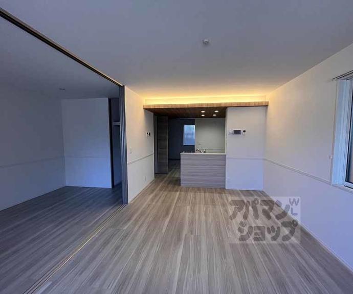 【エンラージ西院】間取