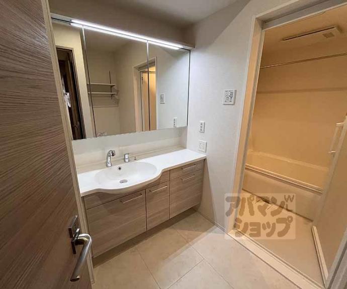 【エンラージ西院】間取