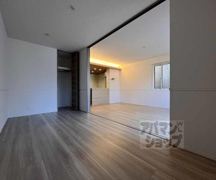 【エンラージ西院】間取