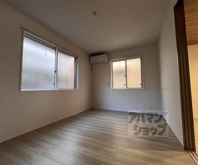 【エンラージ西院】間取