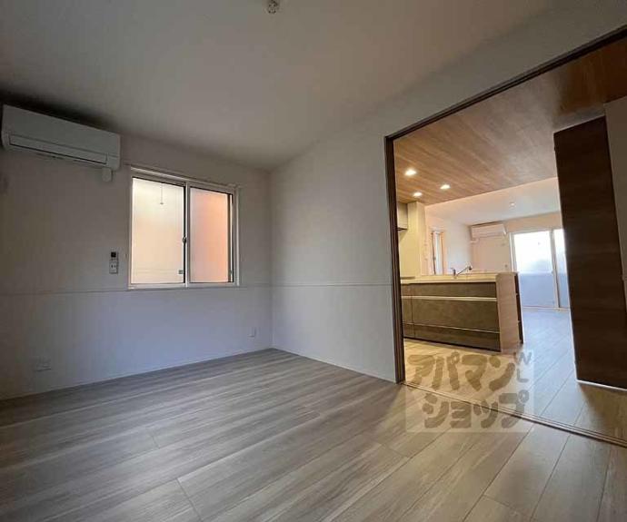 【エンラージ西院】間取