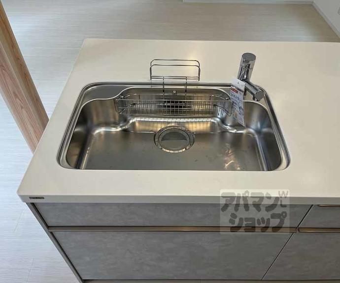 【ＴＨＥ　ＡＺＡＬＥＡ（長岡京天神一丁目計画）】間取