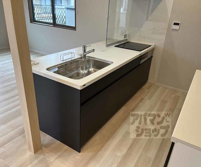 【ＴＨＥ　ＡＺＡＬＥＡ（長岡京天神一丁目計画）】間取