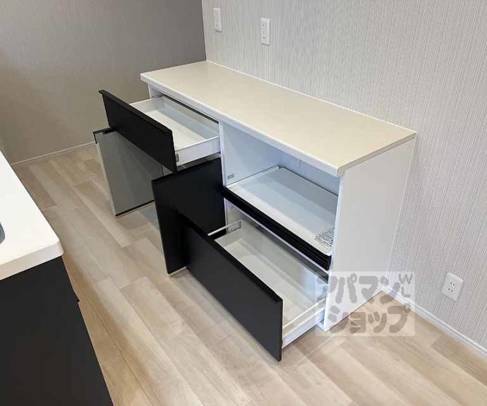 【ＴＨＥ　ＡＺＡＬＥＡ（長岡京天神一丁目計画）】間取