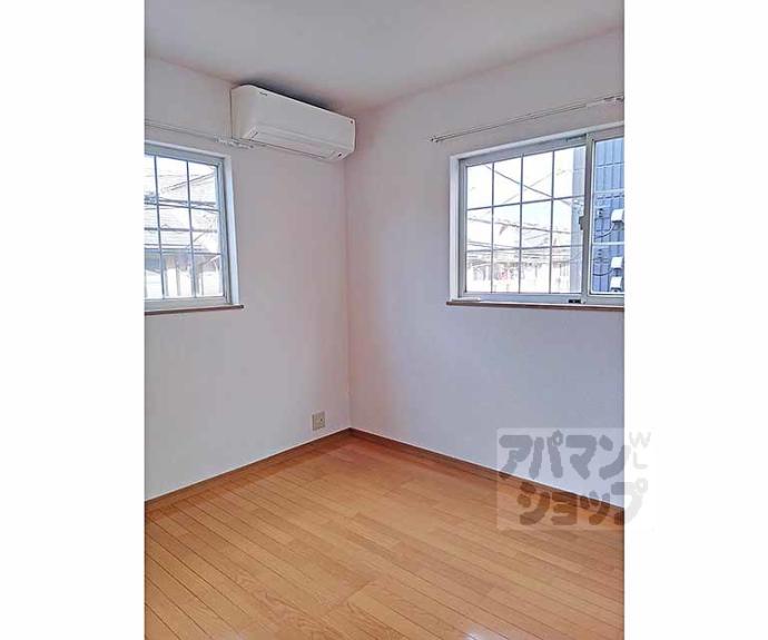 【羽束師菱川町貸家】間取