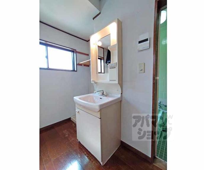 【伏見区下中町貸家】間取