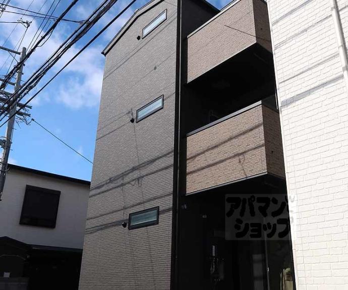 【ＲＥＧＡＬＥＳＴ五条大宮】間取