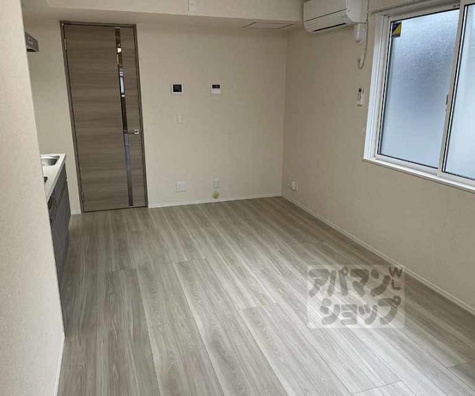 【GRAMM桂北滝川 C棟】間取