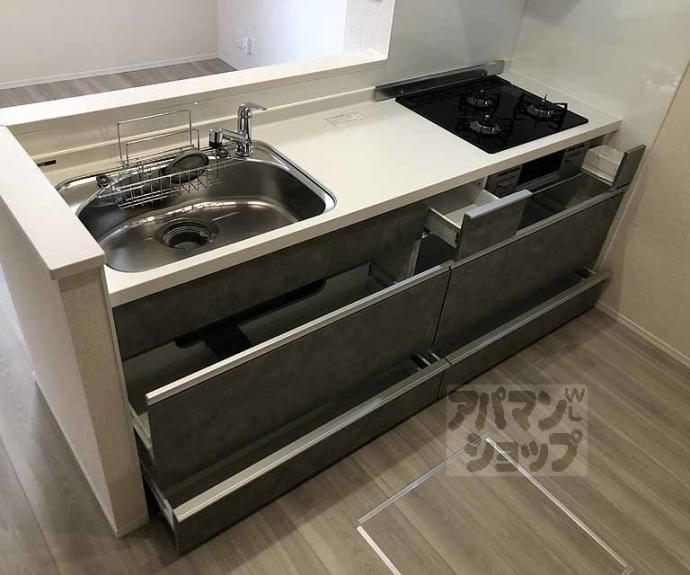 【ＧＲＡＭＭ桂北滝川　Ｃ棟】間取