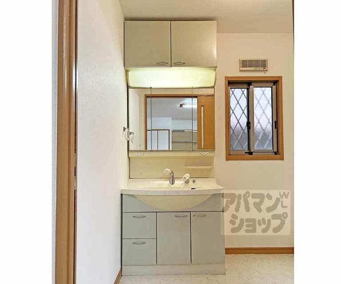 【伏見区淀美豆町戸建貸家】