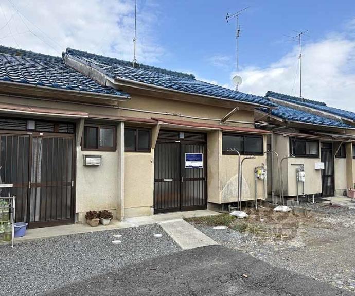 【寺戸町西垣内貸家】間取