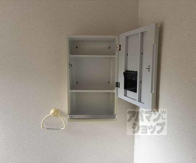 【寺戸町西垣内貸家】間取